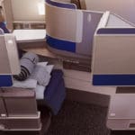 seat-comfort-b777-press-s05-side-180516-half