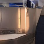 seat-comfort-ual-b777-press-s07-seat-170516-half