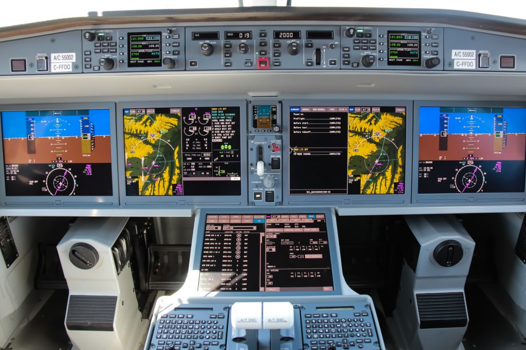 panneau de contrôle, Instruments de vol, texte, Appareils électroniques, machine, plein air, cockpit