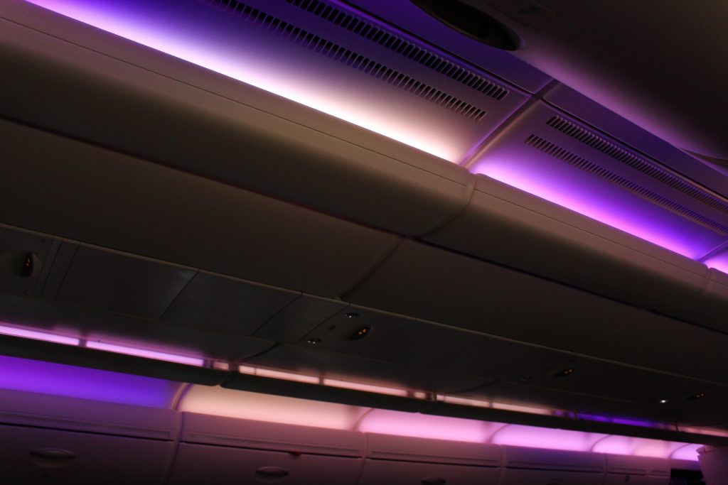 plafond, léger, Lampe fluorescente, ligne, éclairage, intérieur, violet