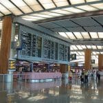 Singapore_Changi_Airport,_Terminal_2,_Departure_Hall_6,_Dec_05
