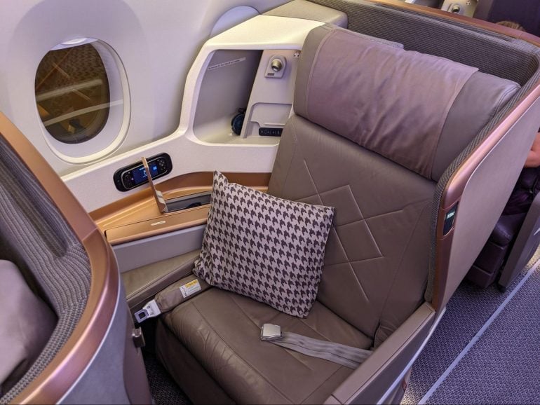 voiture, véhicule, siège de voiture, Housse pour siège de voiture, Appuie-tête, intérieur, Singapore Airlines