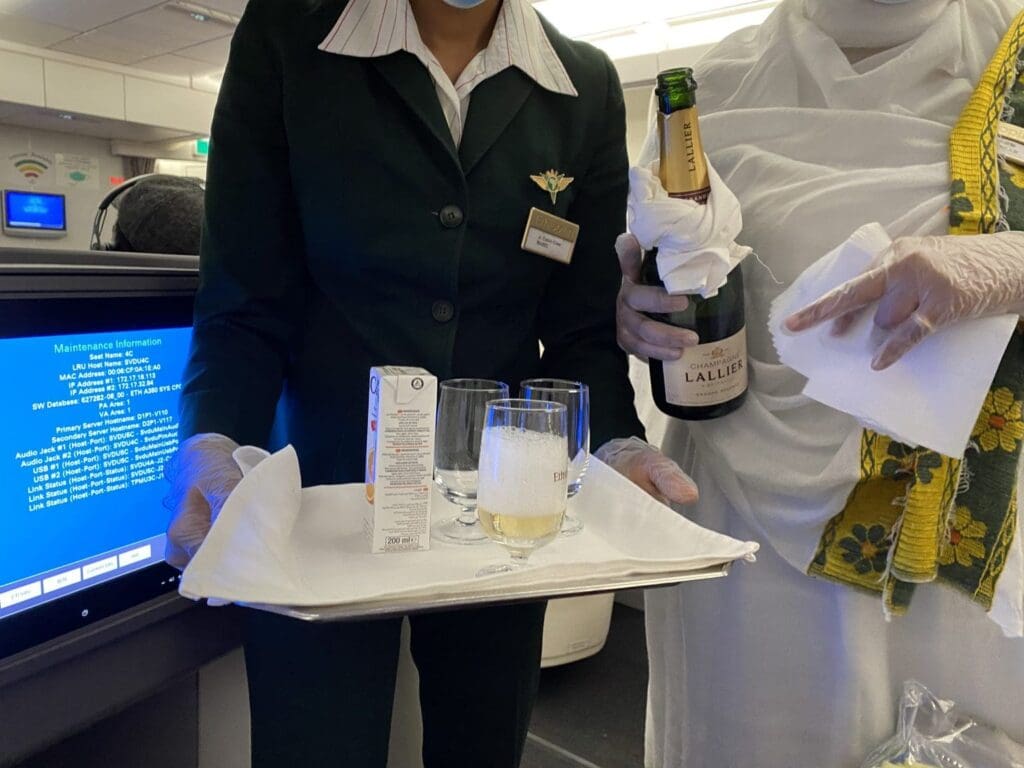 habits, texte, personne, intérieur, Métier, ordinateur, Emploi, technologie, Ethiopian Airlines