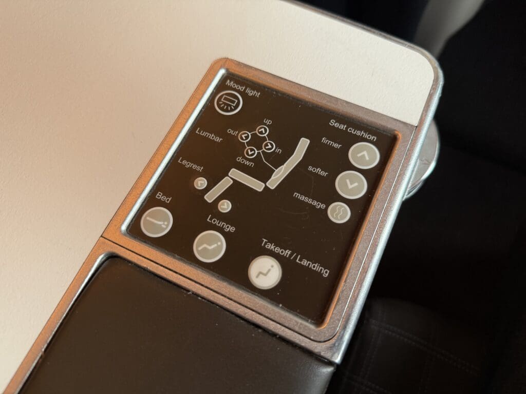 horloge, gadget, texte, Appareil électronique, Kit de survie, regarder, intérieur