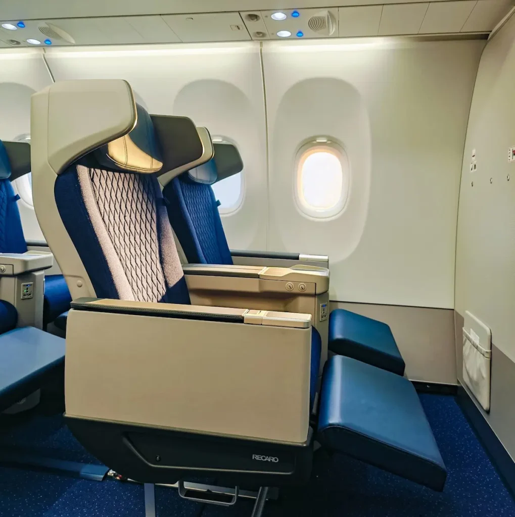 int&eacute;rieur, Cabine d&rsquo;avion, mur, train